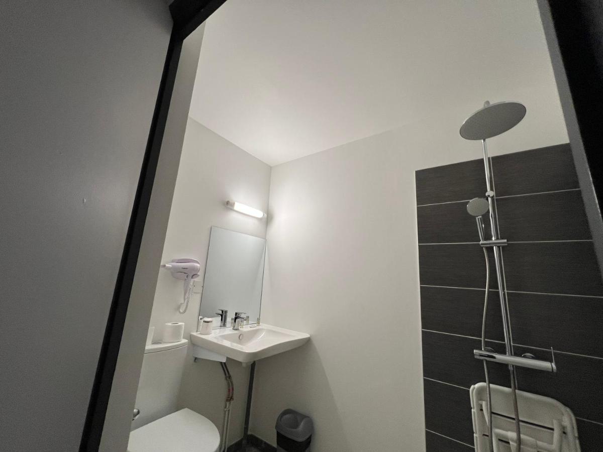 Hotel De La Paix Lyon Sud 吉法尔 外观 照片